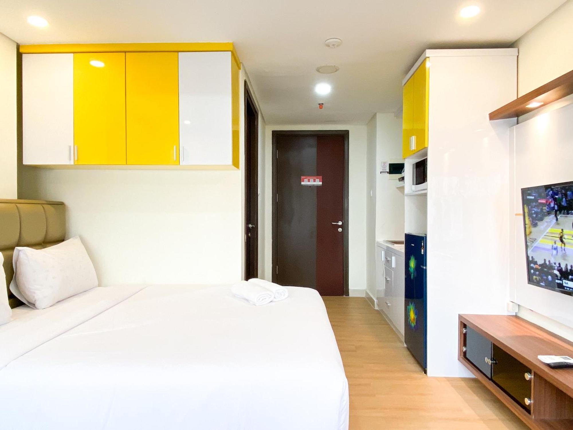 Homey Stay Studio At Pollux Chadstone Apartment By Travelio Cikarang Exterior foto